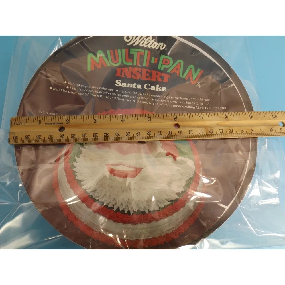 Vintage 1977 Wilton Santa Claus Cake Pan Multi Pan insert.  Christmas Cakes!